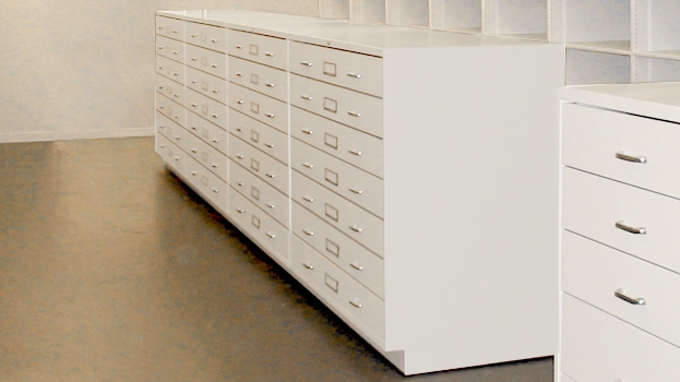 filing cabinets vs. filing drawers